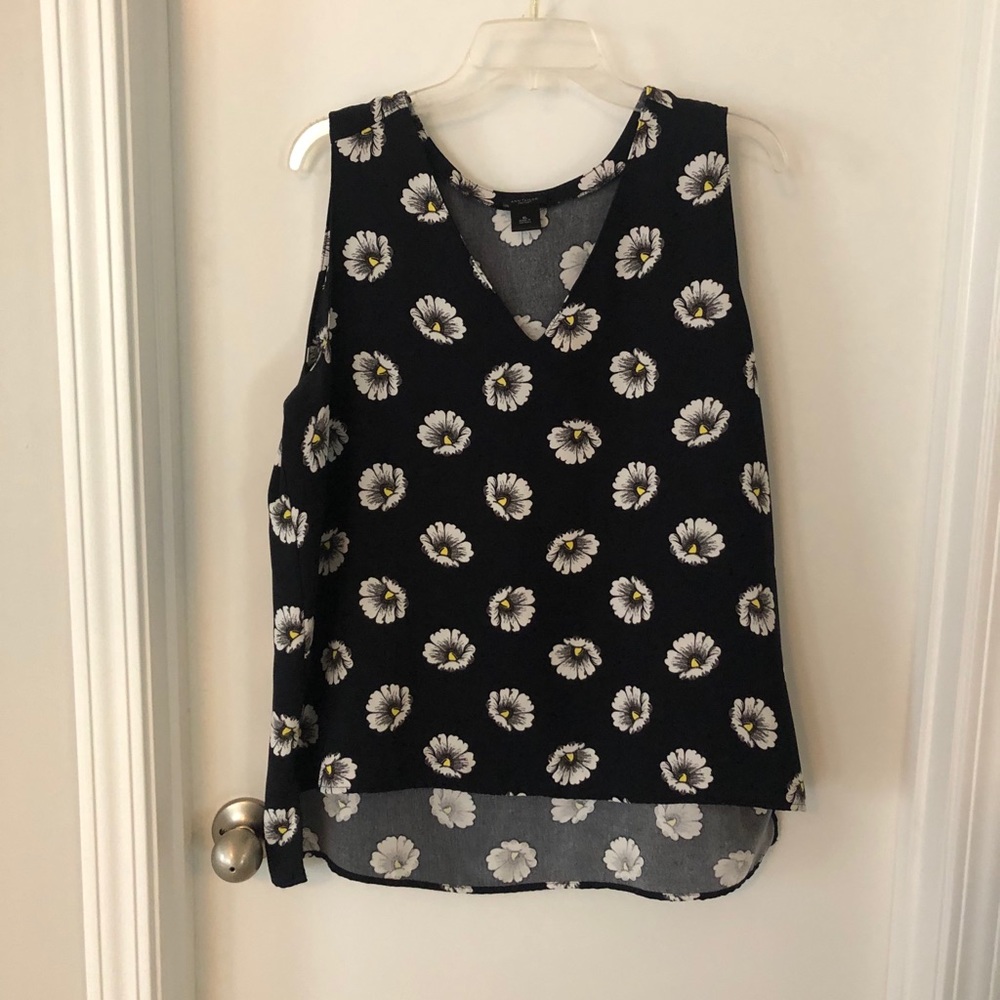Ann Taylor factory sleeveless blouse